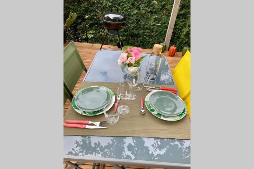 Charmant Chalet Avec Une Grande Terrasse Au Pyla ลาเตสเตอ-เดอ-บูค ภายนอก รูปภาพ