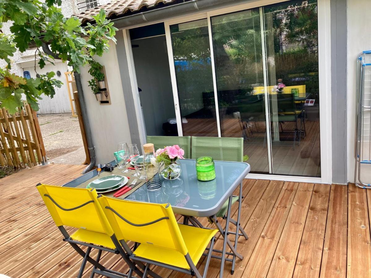Charmant Chalet Avec Une Grande Terrasse Au Pyla ลาเตสเตอ-เดอ-บูค ภายนอก รูปภาพ